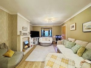 Photo 17- click for photo gallery